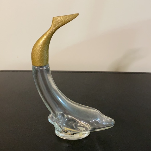 Vintage 1.5 oz. Avon Dolphin Perfume Bottle - Picture 5 of 8